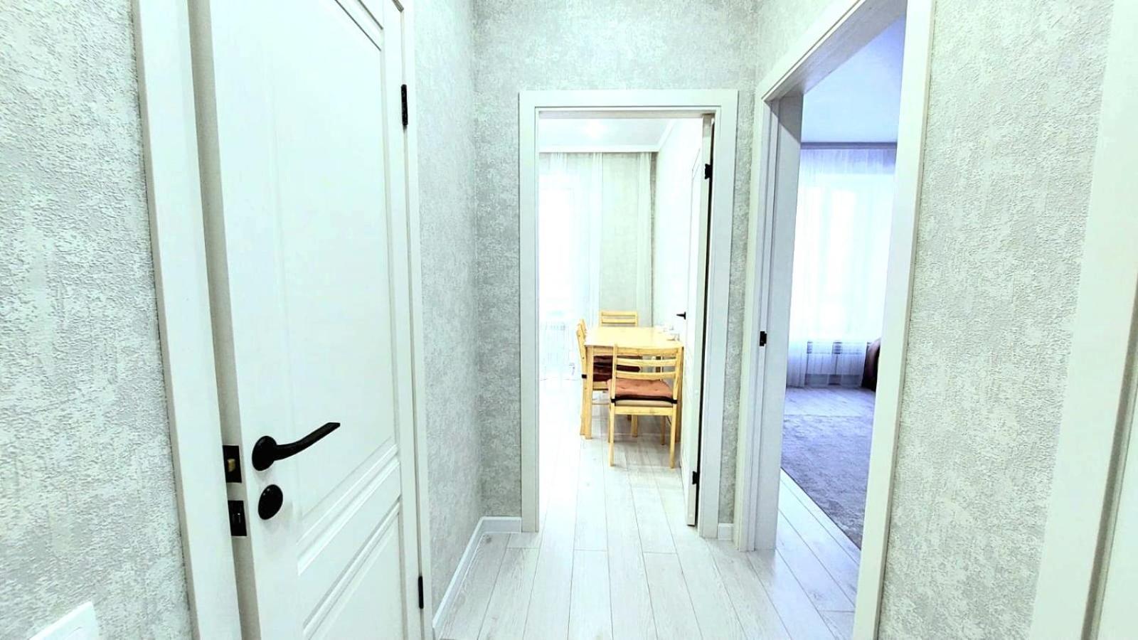 Аэропорт 10 Минут Жк Будапешт163 Apartment Nur-Sultan  Exterior photo